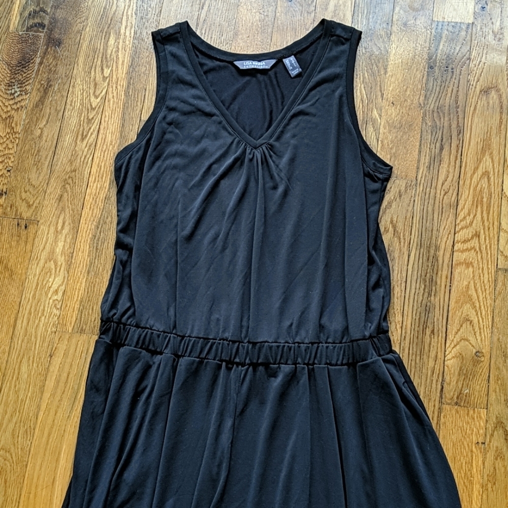 Lisa Rinna Black Dress